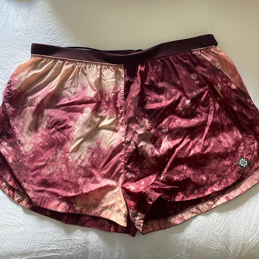 EUC Women’s Nike Trail Running Shorts Repel Tie Dye